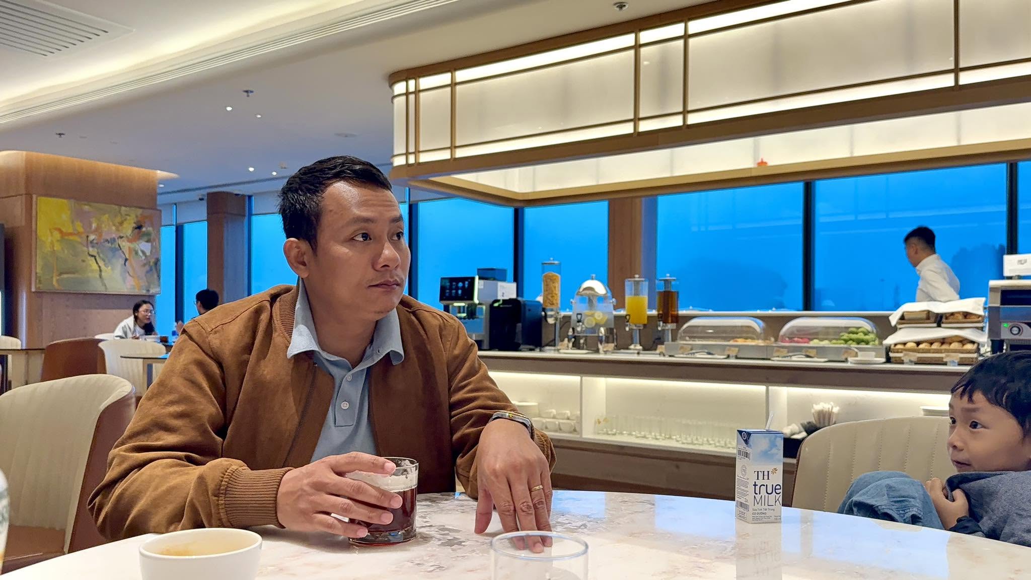 hướng đến tự do tài chính cùng Hùng